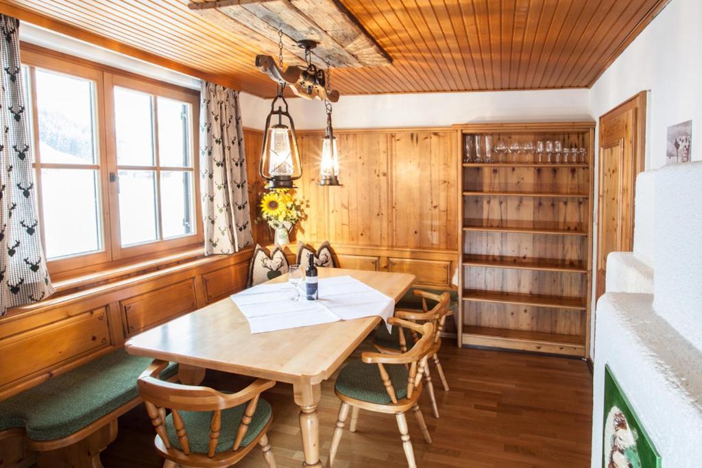 Chalet Appartement Alpenherz by HolidayFlats24 Saalbach-Hinterglemm Kamer foto