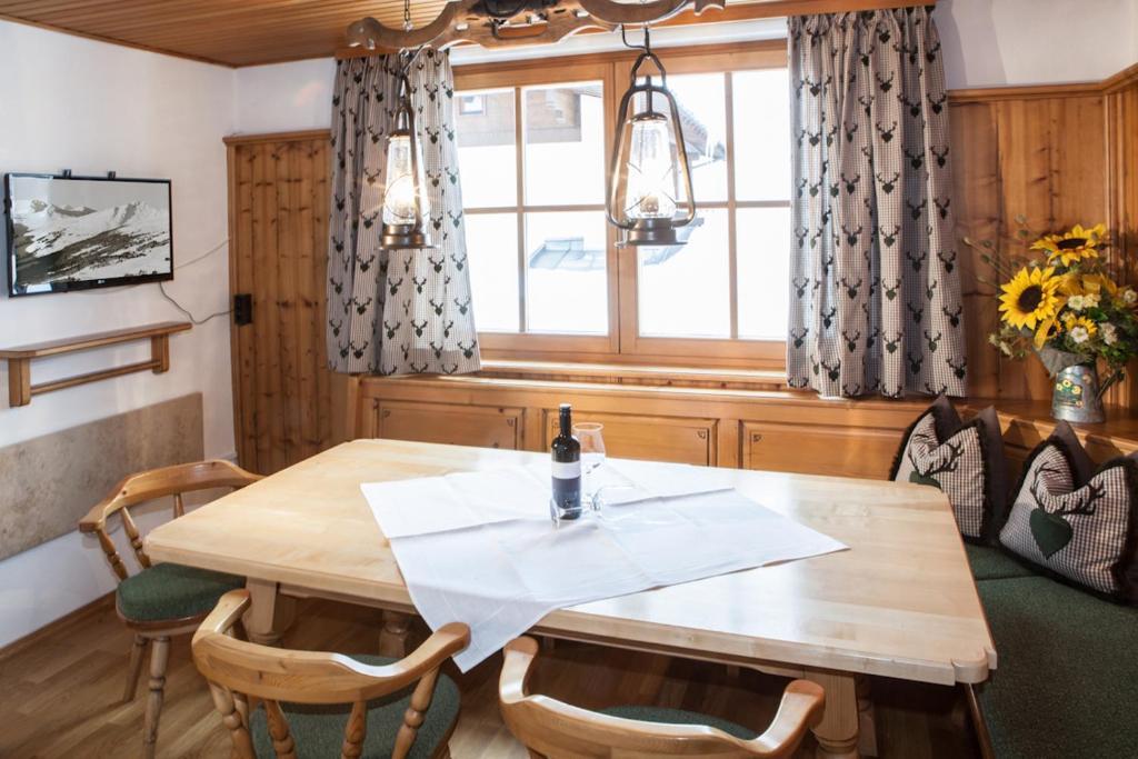 Chalet Appartement Alpenherz by HolidayFlats24 Saalbach-Hinterglemm Kamer foto